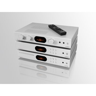 audiolab 7000N Play Silver