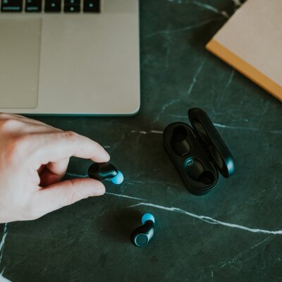 Kopfhörer In Ear, Blaupunkt BTW 10, Ladecase, BT 5.0,TWS,Schwarz, GEPRÜFT - GUT